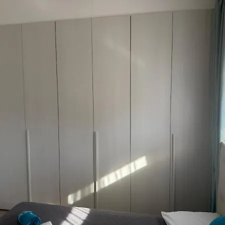 The Qube 2 Bedroom Premium * Лимасол
