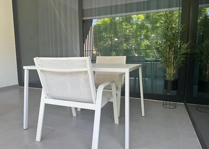 The Qube 2 Bedroom Premium * リマソール